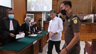 Peristiwa Hendra Kurniawan Temui Keluarga Brigadir J Pakai Jet Pribadi Tak Masuk Dakwaan