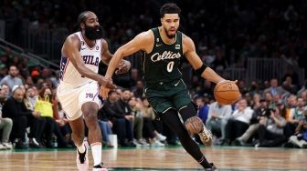 Hasil NBA: Tatum dan Brown antar Celtics Menangi Gim Pembuka atas Sixers