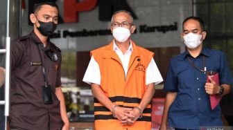 Pekan Depan Andi Desfiandi Duduk di Kursi Pesakitan Sebagai Terdakwa Suap Rektor Unila