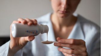 Apotek di Pekanbaru Hentikan Sementara Penjualan Obat Sirup