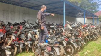 Kepala Rumah Penyimpanan Benda Sitaan Negara Makassar Diduga Jual Kendaraan Sitaan