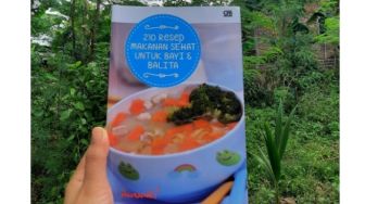 Rekomendasi Buku MPASI yang Wajib Dimiliki Ibu Kekinian