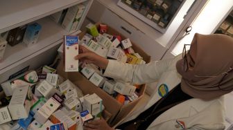 Penting! Daftar Lengkap 102 Obat Sirup Dilarang Diresepkan Dokter dan Dijual di Apotek