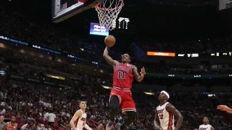 DeMar DeRozan Borong 37 Poin Bawa Bulls Atasi Heat di Laga Pembuka NBA