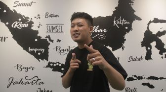 Dikritik Ernest Prakasa Gegara Stand Up Tebak-Tebakan, Gautama Akhirnya Temukan Trik