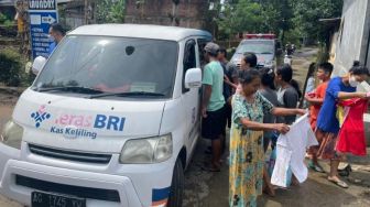 BRI Terus Berkoordinasi terkait Penyaluran Bantuan untuk Korban Banjir di Jatim