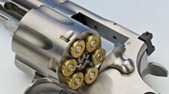 Pistol Revolver Diamankan di Lokasi Penembakan Warga Kota Jayapura