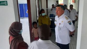 Sidak OPD, Pj Bupati Maybrat Cek Disiplin Pegawai