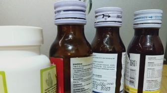 Peredaran Obat Sirop Praxion Disetop Terkait Investigasi Gangguan Ginjal Akut