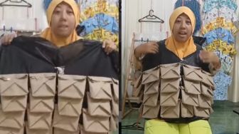 Model Baju Ini Unik, Bisa Sekaligus untuk Jualan Nasi Bungkus