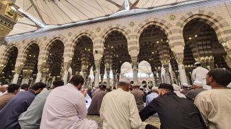 Melihat Lebih Dekat Masjid Nabawi di Madinah