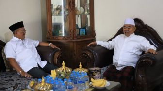 Silaturahmi ke Kiai Asep di Hari Santri, Cak Ji: Santri dengan Kematangan Spiritual Penerus Pembangunan