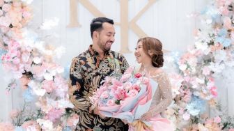 Kiky Saputri Ogah Buru-Buru Nikah Usai Lamaran: Bentar Dulu, Kayak Hamil Duluan!