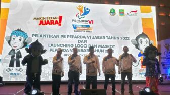 Uu Ruhzanul Ulum Launching Logo dan Maskot Paperda IV Jabar