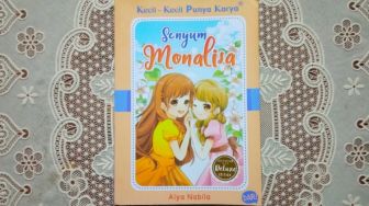 Ulasan Novel Senyum Monalisa: Kisah Mengharukan dari Seorang Anak Korban Perceraian