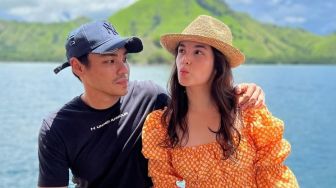 Bukan Paras Cantik, Sikap Chelsea Islan ke Anak Papua yang Bikin Rob Clinton Yakin untuk Mempersunting