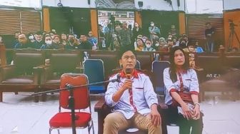 Usai Pemakaman, Istri dan Semua Ajudan Ferdy Sambo Kompak Blokir Nomor HP Adik Yosua