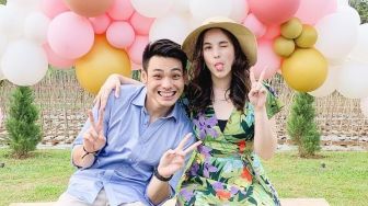 Dinikahi Rob Clinton, Chelsea Islan Bahagia Bisa Wujudkan Wedding Dream