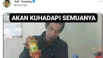 Kaesang Bagikan Foto Sosok Mirip Presiden Jokowi Makan Mie Ayam, Warganet Tantang Coba Share di Grup Keluarga