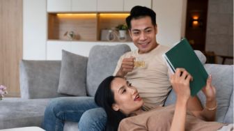 4 Peran Suami saat Istri Sedang Menjalani Program Hamil