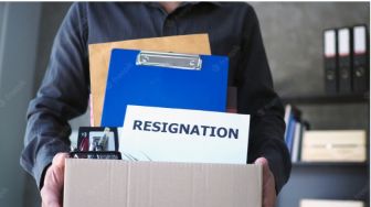 Karyawan Dipaksa Resign Perusahaan, Jangan Takut Begini Cara Lapornya