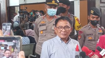 Paman Ferdy Sambo Hadiri Sidang Putusan Sela, Bertolak dari Sulawesi Demi Beri Dukungan ke Sang Jenderal