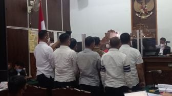 Irfan Polisi Pengecek CCTV di Komplek Rumah Dinas Ferdy Sambo Jalani Sidang, 8 Saksi Dihadirkan JPU