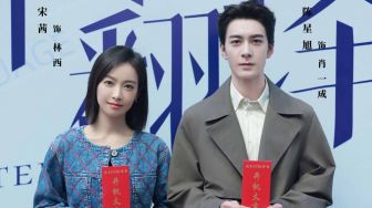 Syuting Diresmikan, Victoria Song dan Chen Xingxu Siap CLBK di Drama China Terbaru