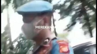 Menolak Diderek,Polisi dan Dishub Pukul Spion Mobil Buntut Parkir Sembarangan di Mampang Jaksel