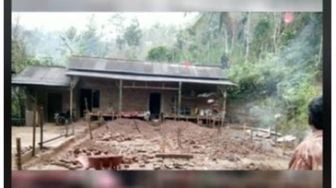 Rumah Dicemooh Mirip Kandang Kambing, TKI Ini Berhasil Bungkam Mulut Tetangga Begini Kisahnya