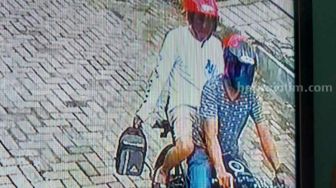 Lempar Bom Bondet ke Rumah Petugas Lapas Kelas I Malang, Aksi 2 Pelaku Boncengan Terekam CCTV