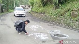 Jalan Baru Diperbaiki Sudah Rusak Lagi, DPRD Cianjur Minta Pemprov Jabar Tegur Dinas Terkait