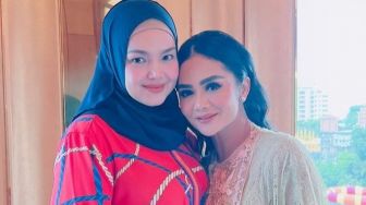 10 Momen Akrab Krisdayanti dan Siti Nurhaliza, Lepas Rindu setelah Dua Tahun Tak Bertemu