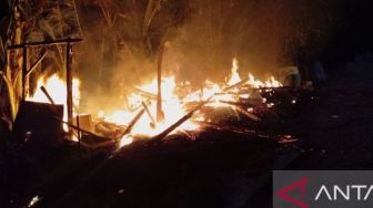 Rumah Penjaga Kuburan di Sukabumi Hangus Terbakar, Diduga Akibat Korsleting Listrik