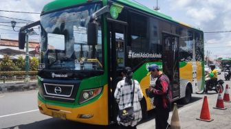 Warga Jogja Protes Penghentian Teman Bus Koridor Godean
