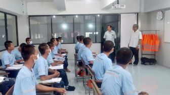 Asah Skill Karyawan, STT Warga Surakarta Gelar Basic Mechanic Course Perusahan Tambang Batubara