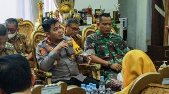 Warung Remang-remang di Liang Anggang Bakal Diberi Surat Peringatan