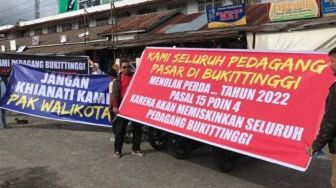 Pedagang Bukittinggi Tolak Perda Pengelolaan Pasar, Ustaz Abdul Somad Diteriaki: Kami Dizolimi Wali Kota Tak Amanah!