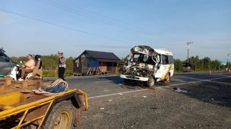 Tewaskan 5 Orang, Ini Kronologi Kecelakaan Maut Mini Bus Pembawa Rombongan Umrah di Banjar