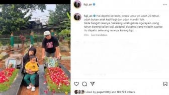 Netizen Mewek, Fuji dan Gala Datangi Makam Bibi Ardiansyah dan Vanessa Angel: Alfatihah