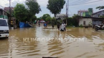 Sungai Bontang Meluap, Kawasan Ini Alami Banjir Setinggi Lutut Orang Dewasa