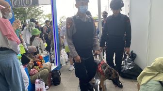 Anjing Pelacak Diterjunkan Telusuri Ancaman Bom di Lokasi Konser NCT 127, Polisi: Tak Ada Evakuasi Penonton