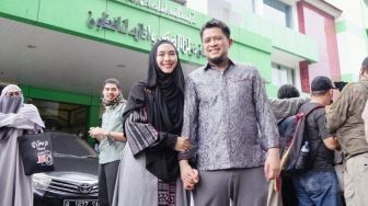 Oki Setiana Dewi Menikah Berapa Kali? Adabnya Jadi Gunjingan Usai Makan di Depan Orang Puasa