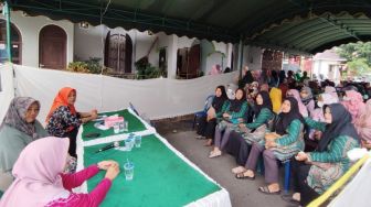 Reses di Sungai Ulin, Ririk Serap Aspirasi Seluruh Kader Posyandu
