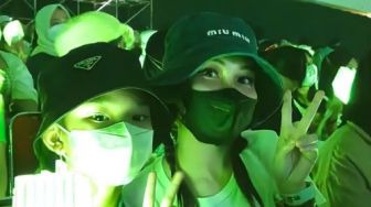 Serunya Ayu Ting Ting Ajak Anak Nonton Konser NCT 127, Warganet Ramai-Ramai Minta Dijadikan Kakak Bilqis