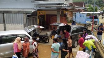 PNM Malang Berikan Bantuan untuk Korban Bencana Banjir Bandang dan Tanah Longsor