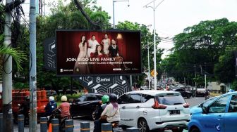 Sukses Menghibur Pengguna di Indonesia, Broadcaster Bigo Live Ini Muncul di Papan Iklan di Kawasan Senopati