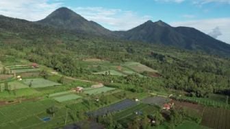 Pesona Kampung Belanda di Garut, Hanya Terdapat 12 Rumah dan Wajah Penghuninya Sangat Cantik