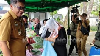 Pemkot Bontang Bagikan 2.000 Paket Sembako ke Nelayan dan Petani