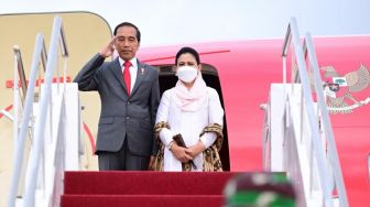 Terpopuler Lifestyle: Iriana Jokowi Pakai Sandal Hermes, Ameena Pakai Bucket Hat Dior